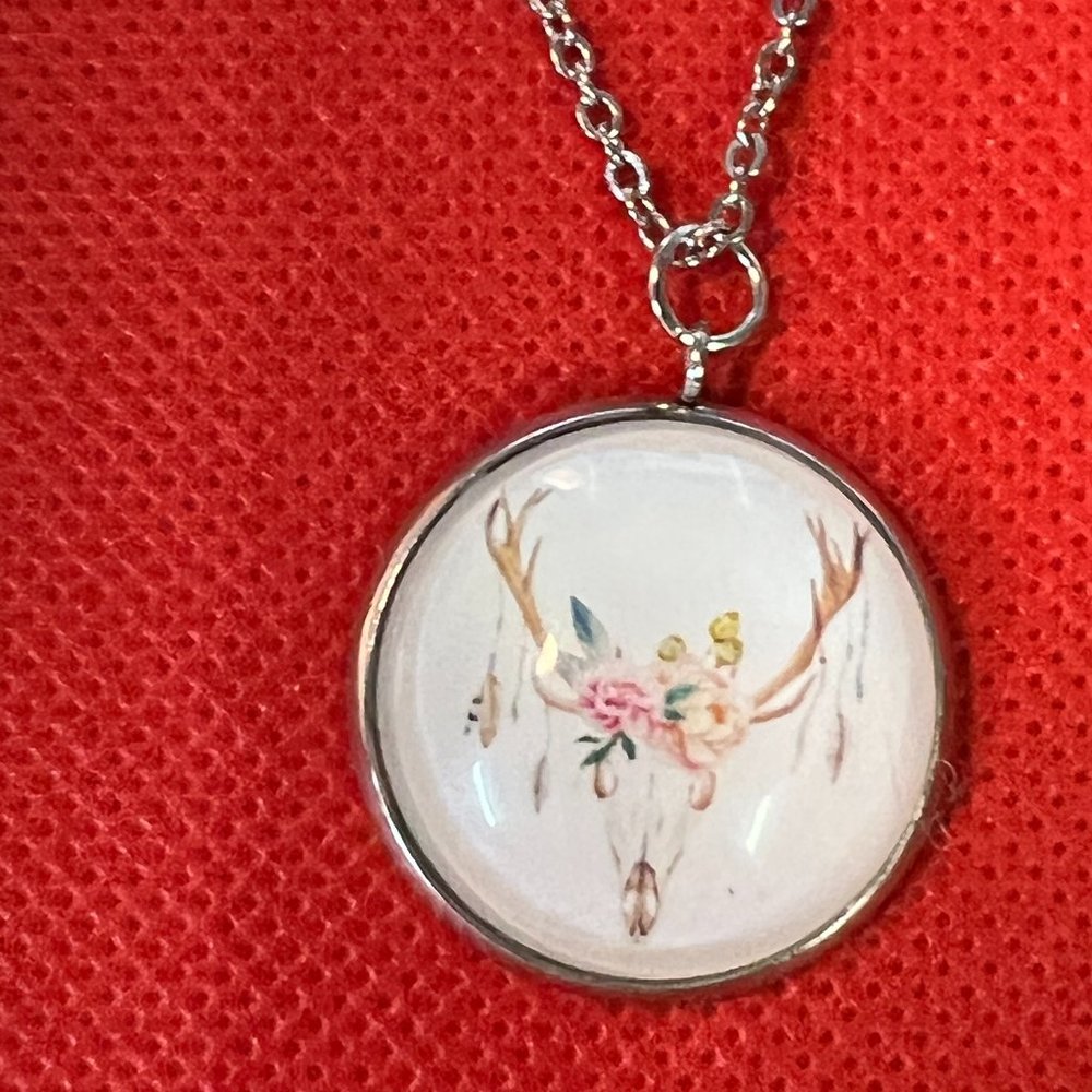 Southwestern Deer Head with Flowers and Feathers Silver Tone Pendant Necklace